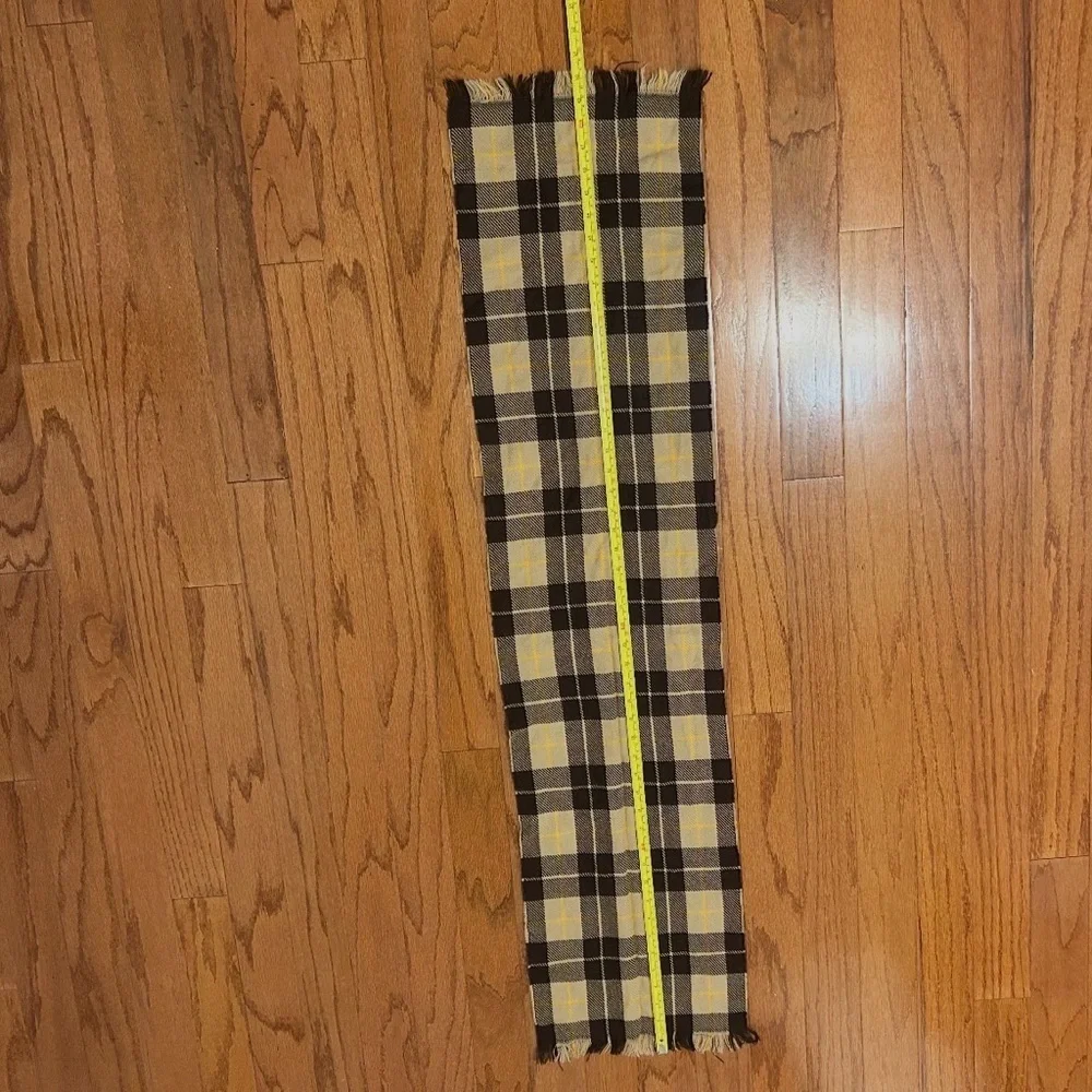 Vintage Royal Scott Plaid Scarf 100% Acrylic Japanese Made Classic Neutral Tone